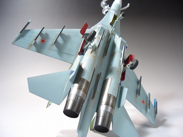 1/72 Su-27 フランカー ハセガワ